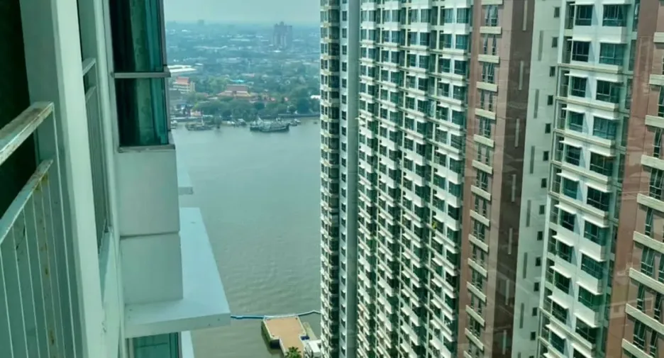 À vendre 1 chambre condo à Yan Nawa, Bangkok