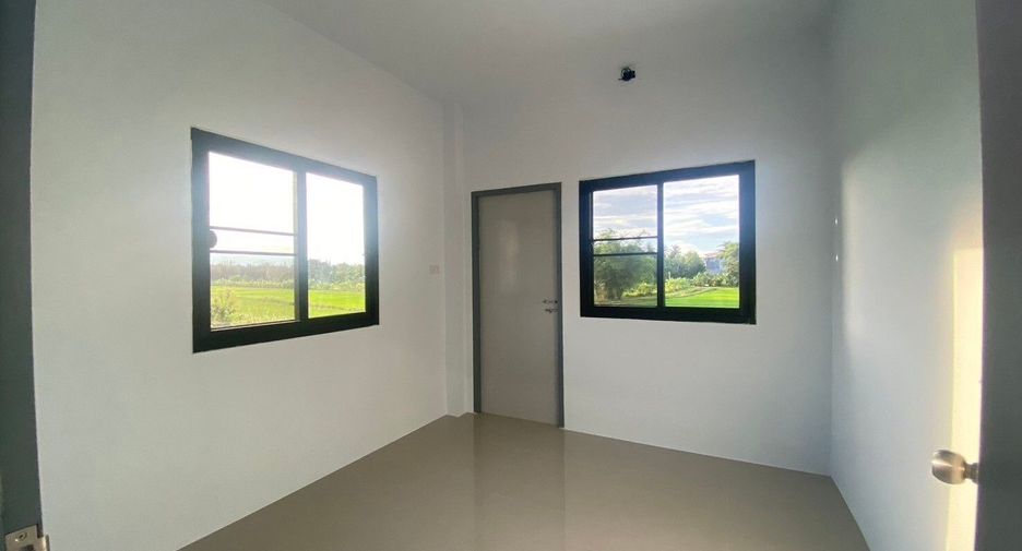 Casa adosada en venta de 2 habitaciones en Phan, Chiang Rai