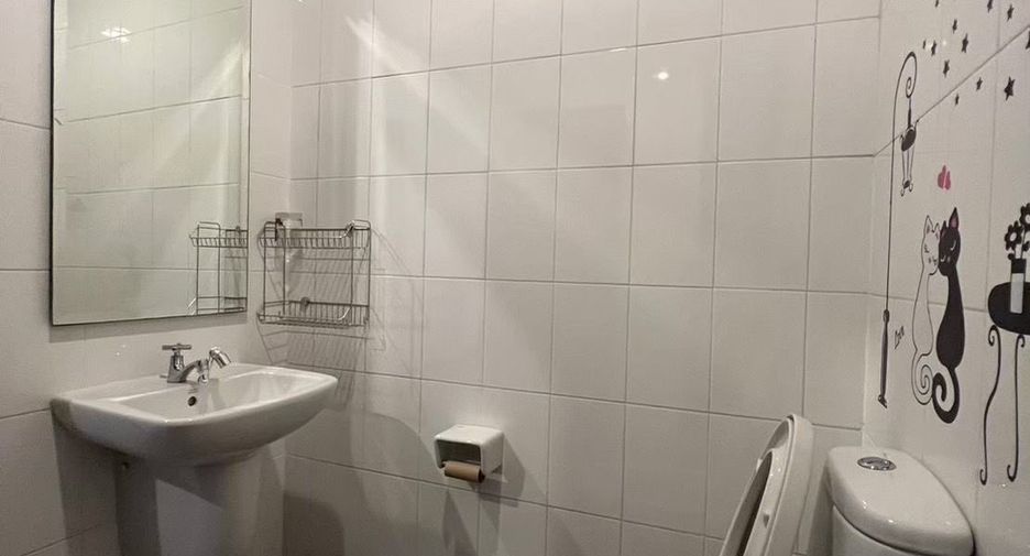 Аренда 3 спальни таунхаус в Пхукет Тощн, Пхукет
