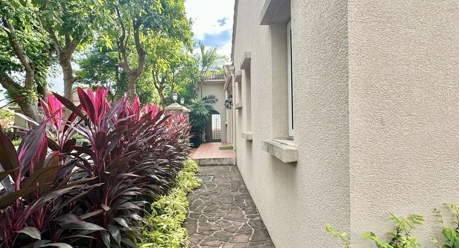 For rent 3 ベッドルーム house in Bang Lamung, Chonburi