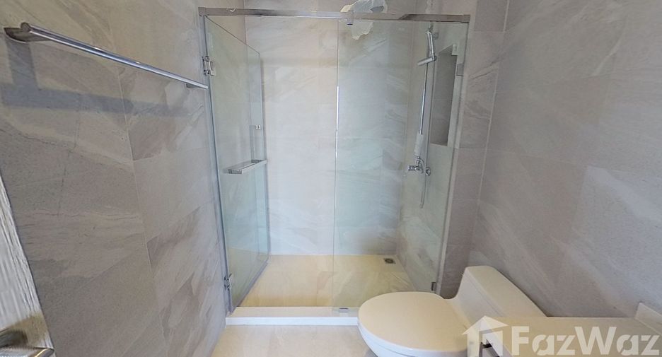 For rent 2 bedrooms condo in Si Racha, Chonburi