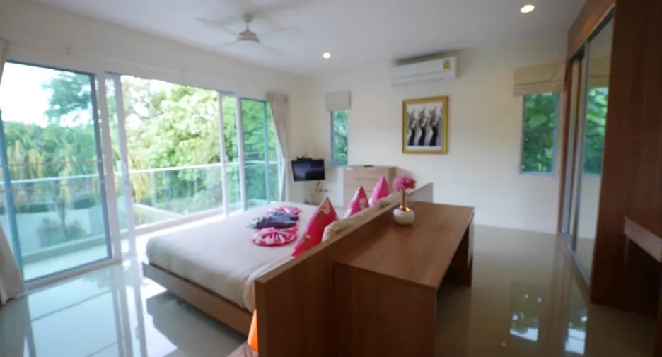 For rent 3 ベッドルーム villa in Mueang Phuket, Phuket
