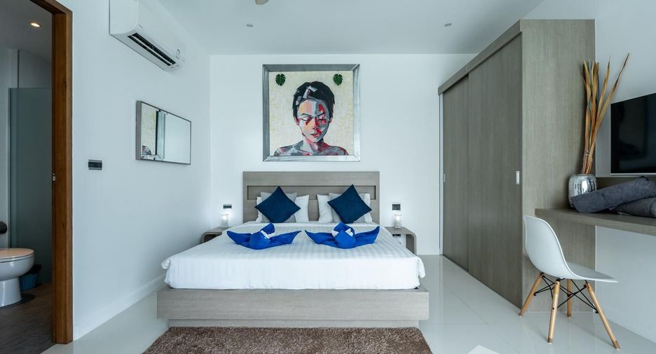 For rent 4 bedrooms villa in Mueang Phuket, Phuket