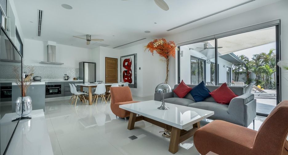 For rent 4 bedrooms villa in Mueang Phuket, Phuket