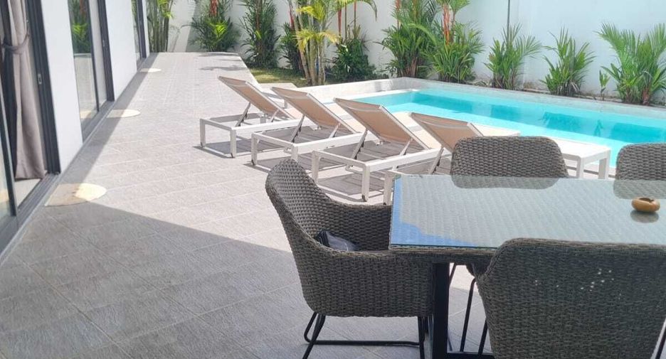 For rent 4 bedrooms villa in Mueang Phuket, Phuket