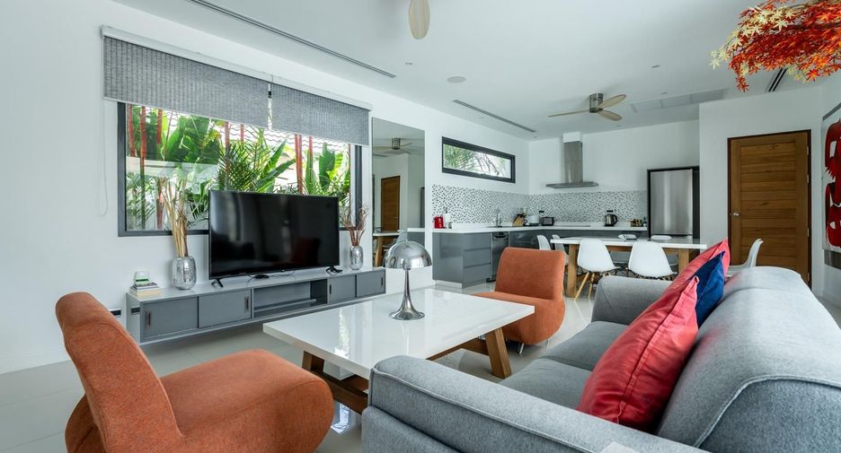 For rent 4 bedrooms villa in Mueang Phuket, Phuket
