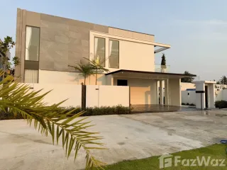 Продажа 5 спальни вилла в Банг Ламунг, Чонбури
