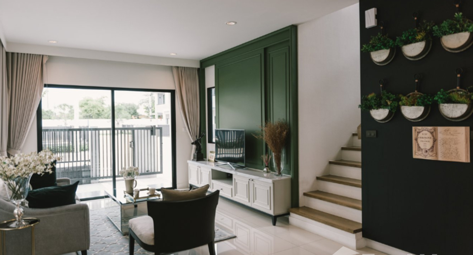 For sale 4 bedrooms house in Lam Luk Ka, Pathum Thani