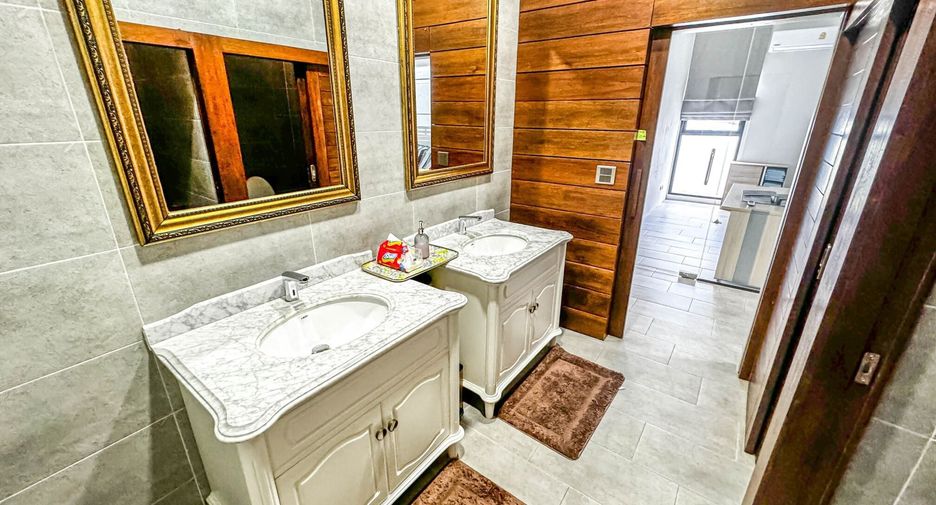 Büro zum Kauf mit 3 Zimmer in Thalang, Phuket