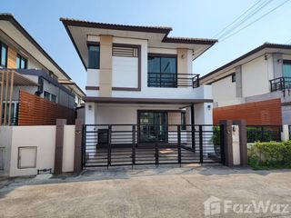 Haus zur Miete mit 3 Zimmer in Bang Lamung, Chonburi