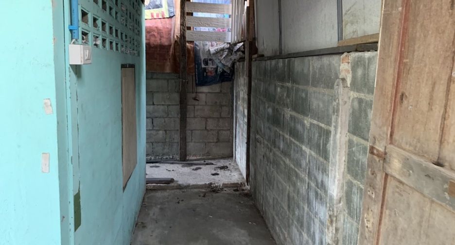 For sale 3 bedrooms house in Bangkok Noi, Bangkok