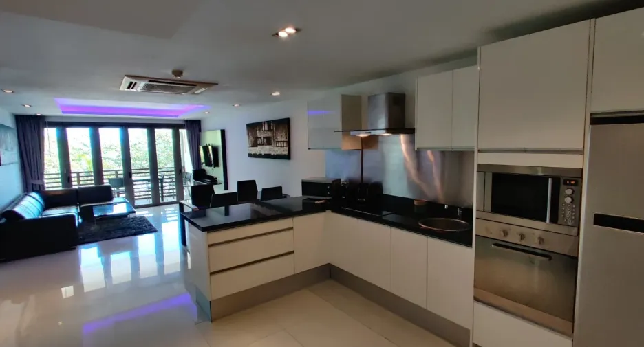 For sale 2 bedrooms condo in Kathu, Phuket