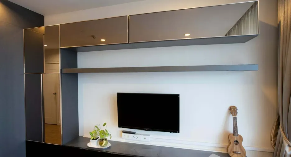For sale 2 bedrooms condo in Bang Rak, Bangkok
