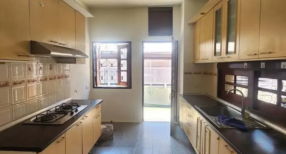 Haus zum Kauf und zur Miete mit 3 Zimmer in Bang Khae, Bangkok