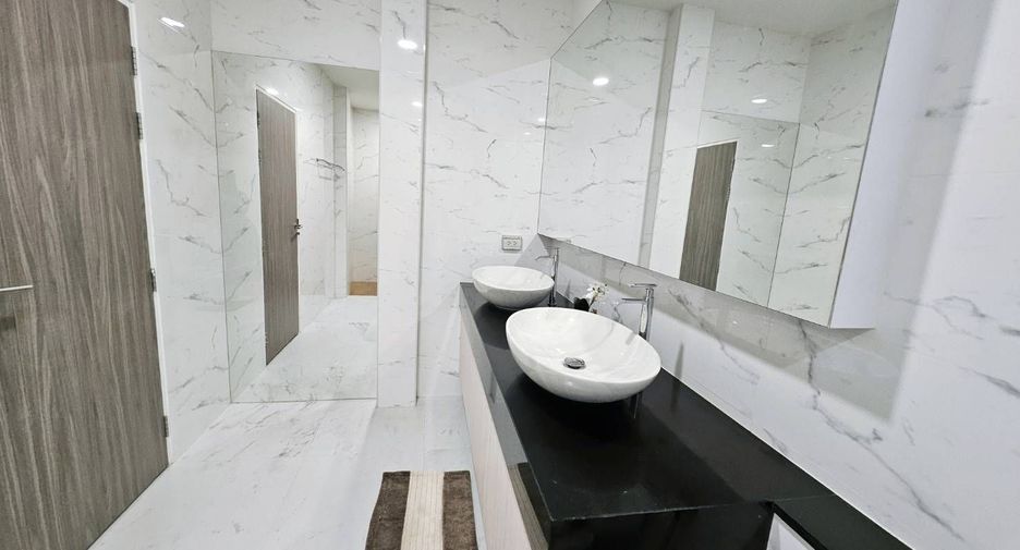 Продажа 3 спальни вилла в Банг Ламунг, Чонбури