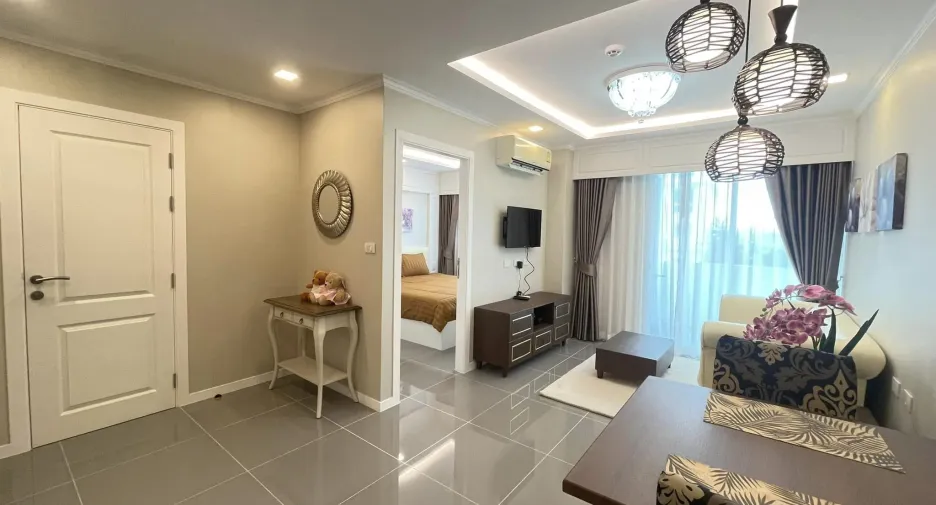 For sale and for rent 1 bed condo in Bang Lamung, Chonburi