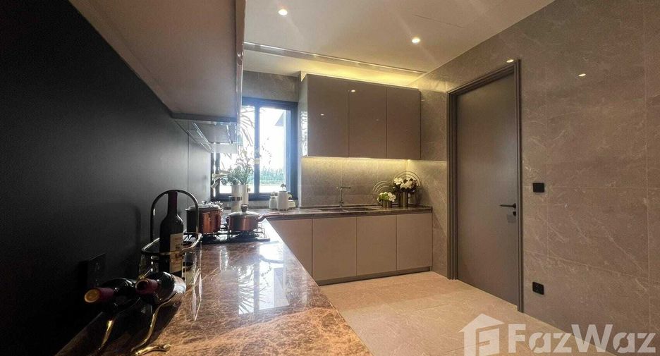 For sale 5 bedrooms villa in Bang Phli, Samut Prakan
