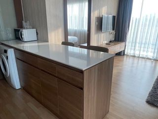 Продажа и аренда 1 кровать кондо в Si Racha, Чонбури