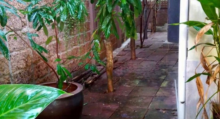For sale 4 bedrooms house in Sai Mai, Bangkok