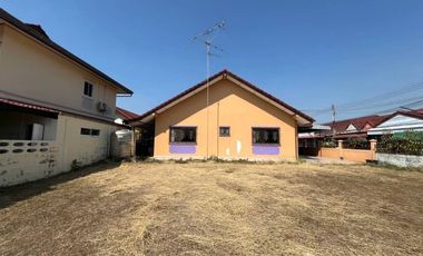 Продажа 2 спальни дом в Банг Ламунг, Чонбури