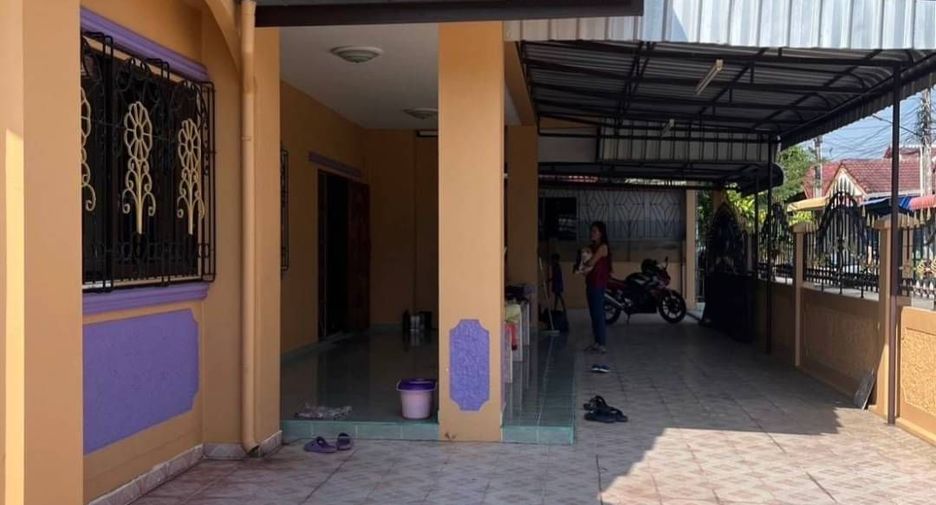 Haus zum Kauf mit 2 Zimmer in Bang Lamung, Chonburi