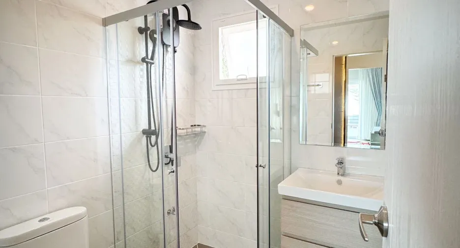 For rent 4 bedrooms house in Thalang, Phuket