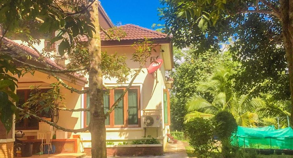 出售 4 卧室 独立屋 在 Mueang Chumphon, Chumphon