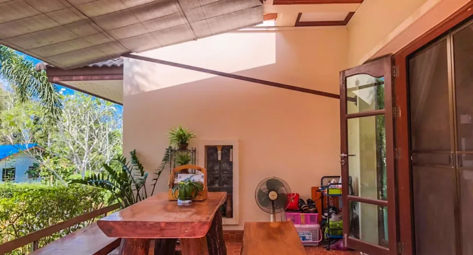 出售 4 卧室 独立屋 在 Mueang Chumphon, Chumphon