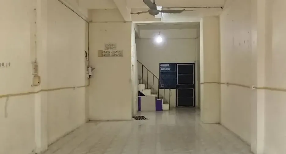 For sale and for rent retail Space in Mueang Nakhon Sawan, Nakhon Sawan