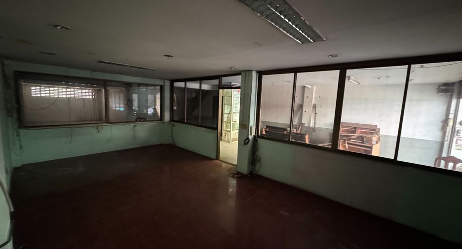 Продажа и аренда 2 спальни таунхаус в Bang Phli, Самутпракан