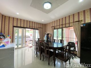 Haus zum Kauf mit 5 Zimmer in Khlong Sam Wa, Bangkok