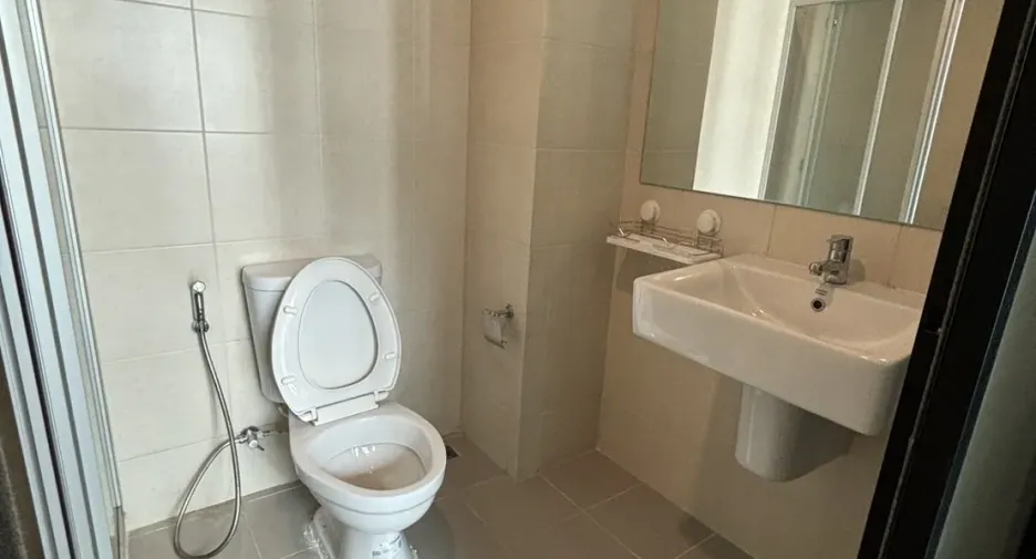 Wohnung zum Kauf mit 1 Zimmer in Si Racha, Chonburi