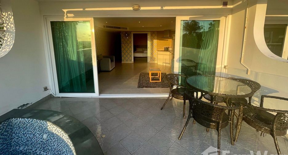 For sale 2 bedrooms condo in Mueang Phuket, Phuket