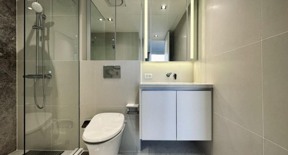 For sale 1 bed condo in Watthana, Bangkok