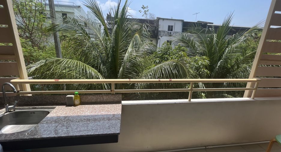 For rent 2 bedrooms apartment in Mueang Phuket, Phuket