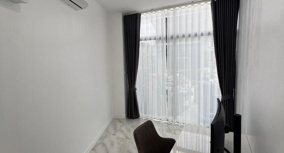 For sale 5 bedrooms villa in Bang Bua Thong, Nonthaburi