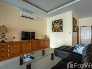 À louer 3 chambres villa à Mueang Phuket, Phuket