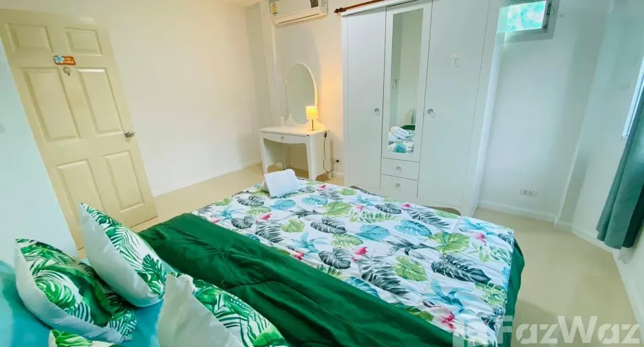For rent 3 bedrooms townhouse in Mueang Phuket, Phuket