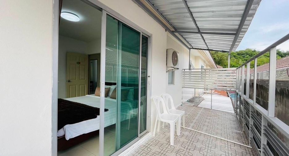 For rent 3 bedrooms townhouse in Mueang Phuket, Phuket