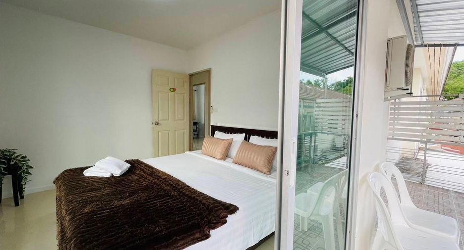 For rent 3 bedrooms townhouse in Mueang Phuket, Phuket