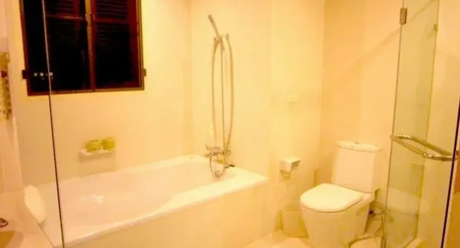 Wohnung zum Kauf mit 2 Zimmer in Huai Khwang, Bangkok