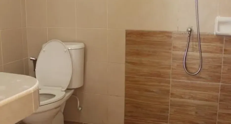 For sale 4 bedrooms house in Nong Chok, Bangkok