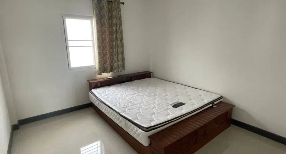 Reihenhaus zum Kauf mit 3 Zimmer in Mueang Chiang Rai, Chiang Rai
