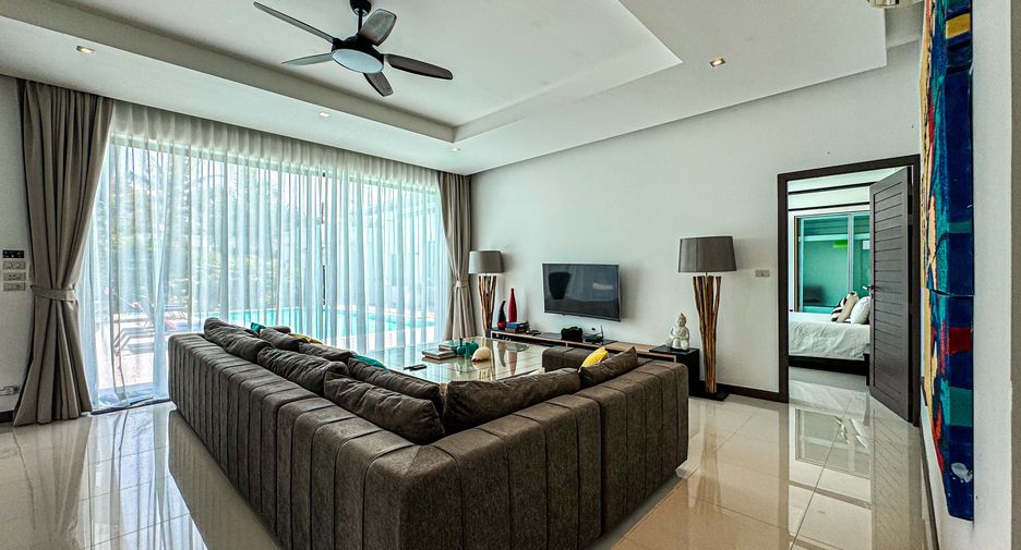 Villa en venta y en alquiler de 4 habitaciones en Mueang Phuket, Phuket