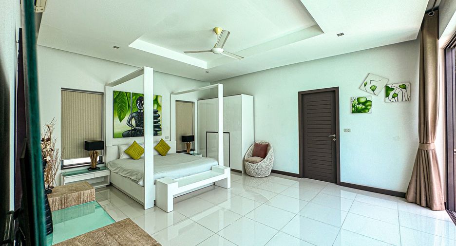 Villa en venta y en alquiler de 4 habitaciones en Mueang Phuket, Phuket
