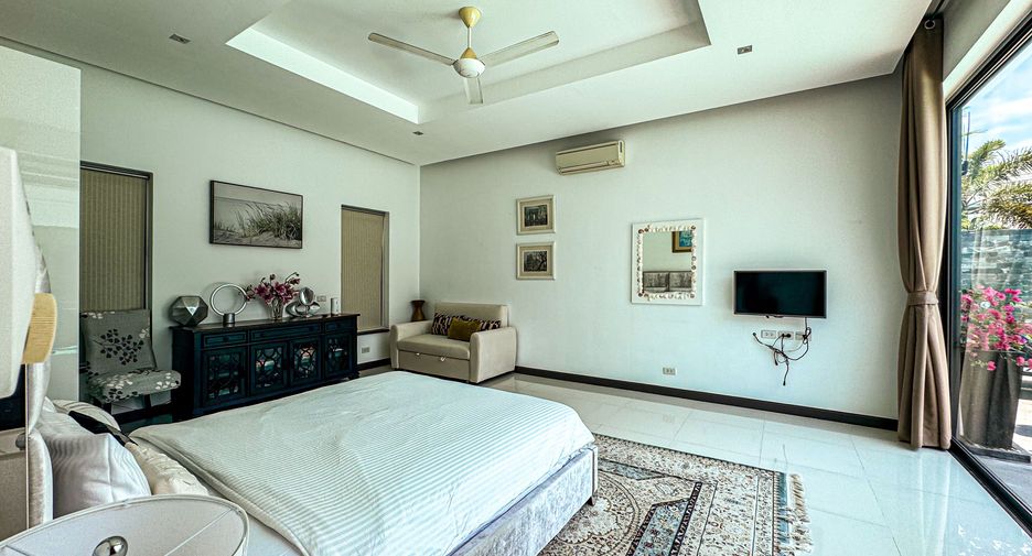Villa en venta y en alquiler de 4 habitaciones en Mueang Phuket, Phuket