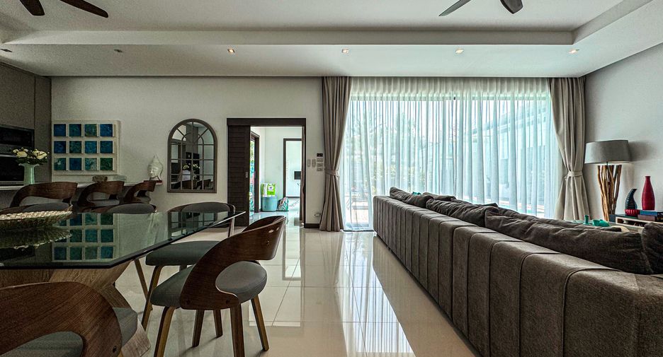 Villa en venta y en alquiler de 4 habitaciones en Mueang Phuket, Phuket