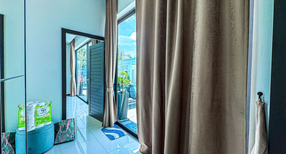 Villa en venta y en alquiler de 4 habitaciones en Mueang Phuket, Phuket