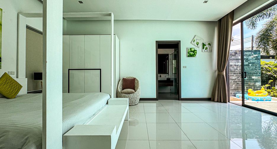 Villa en venta y en alquiler de 4 habitaciones en Mueang Phuket, Phuket