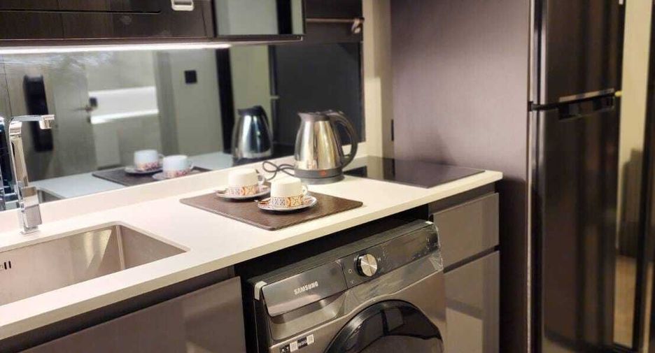 For sale 1 bed condo in Bang Rak, Bangkok